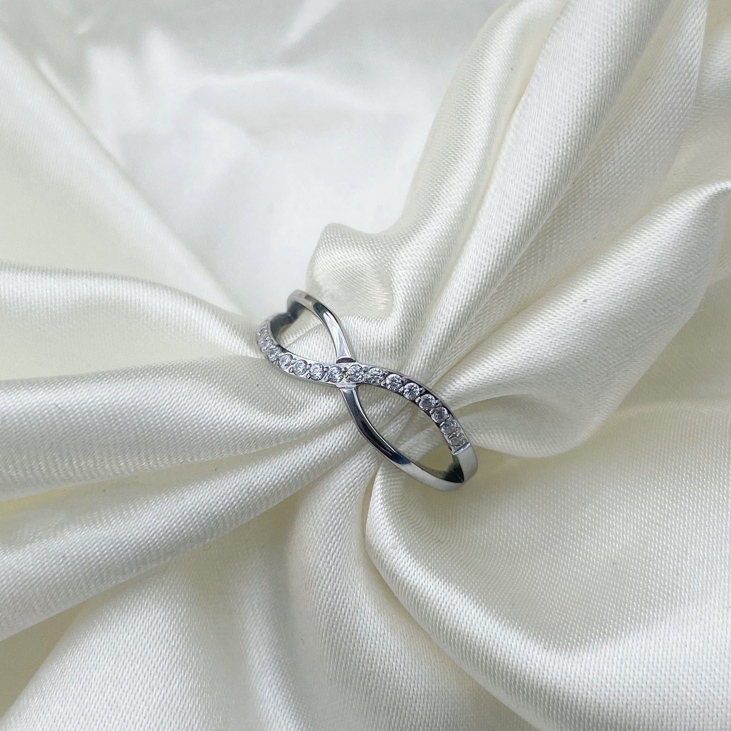 Anello Infinity